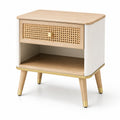 Holz-Nachttisch mit Rattan und Messingakzenten, 50x40x60cm